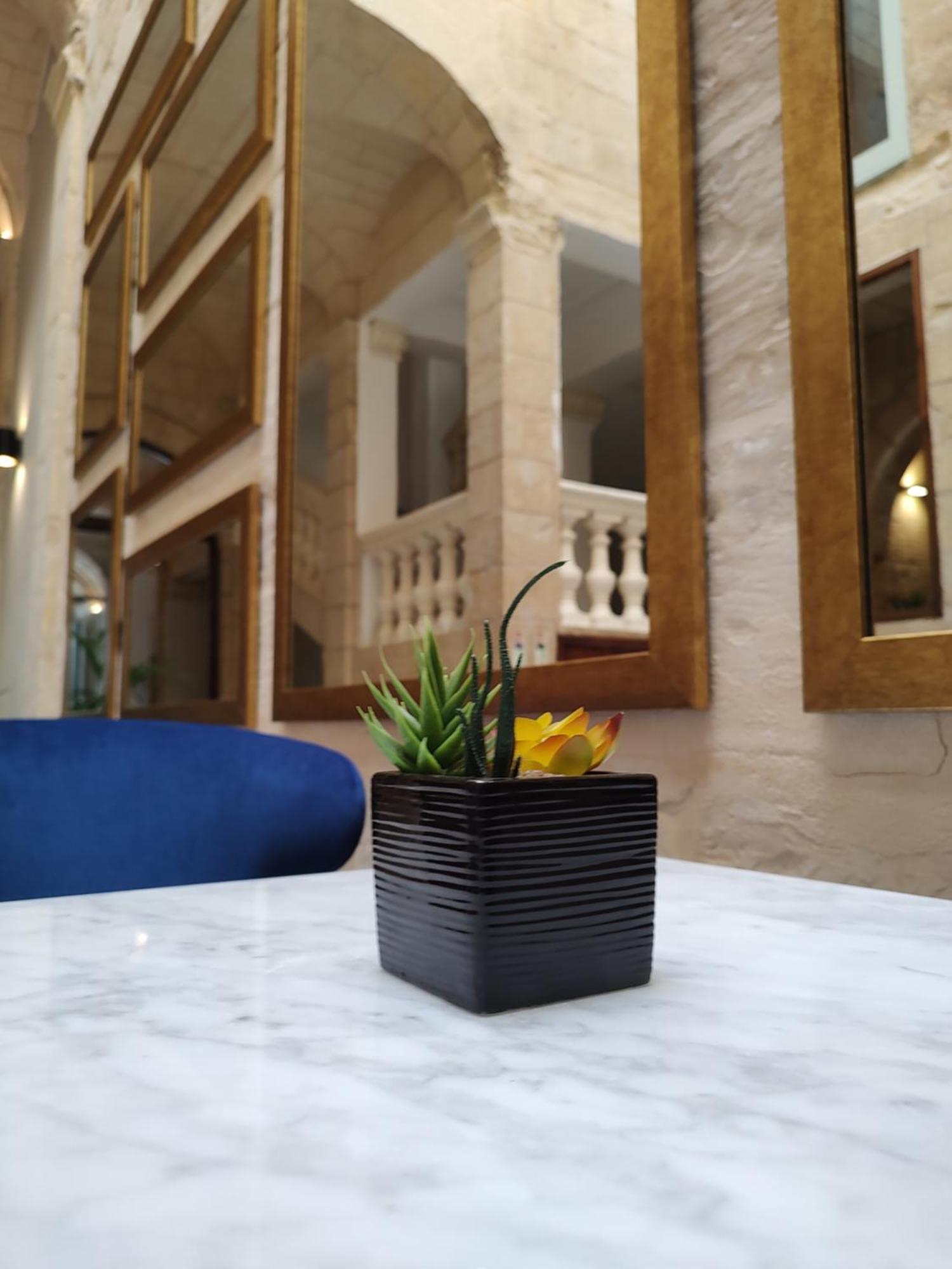 Mulberry Suites 瓦莱塔 外观 照片