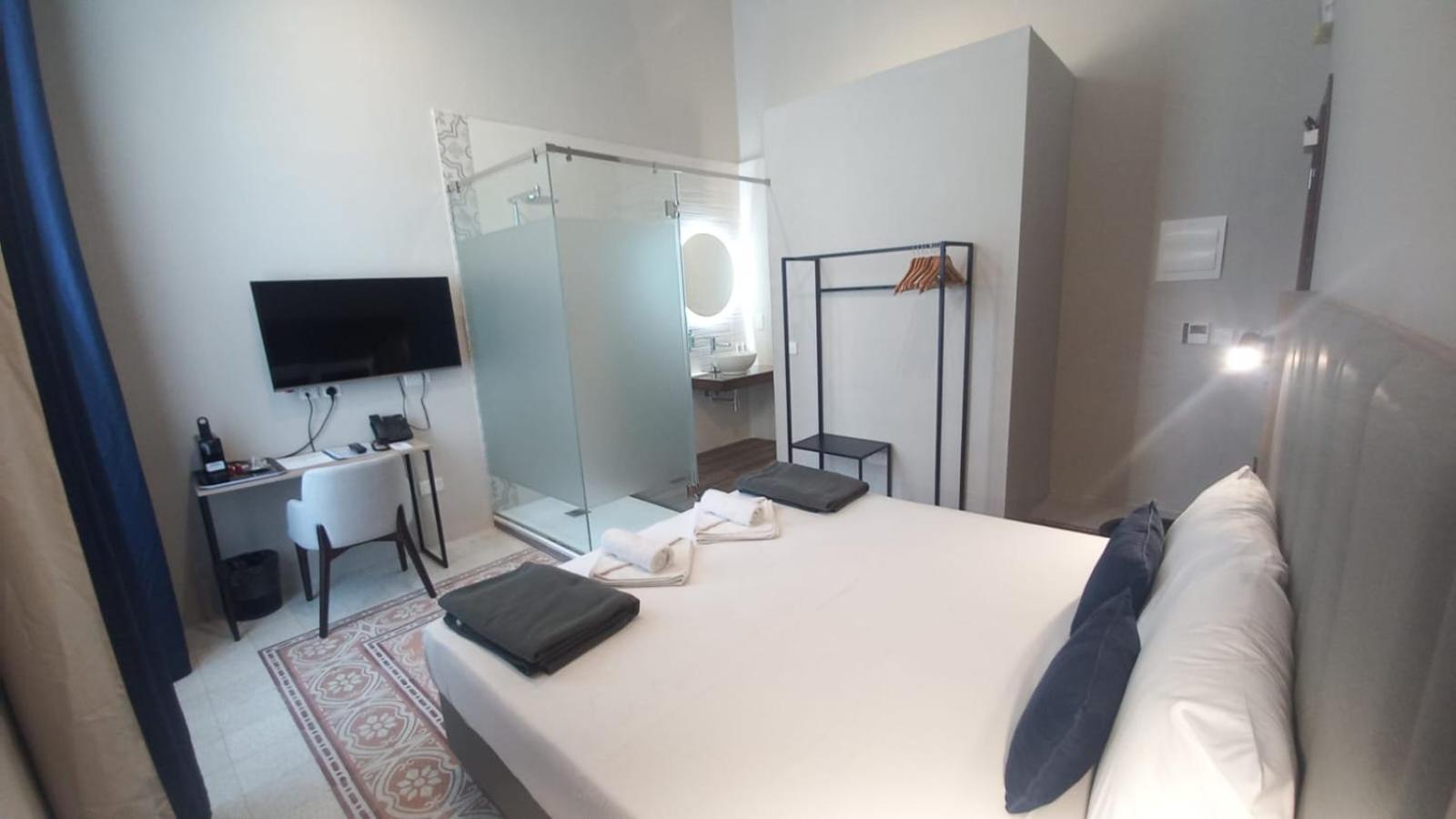 Mulberry Suites 瓦莱塔 外观 照片